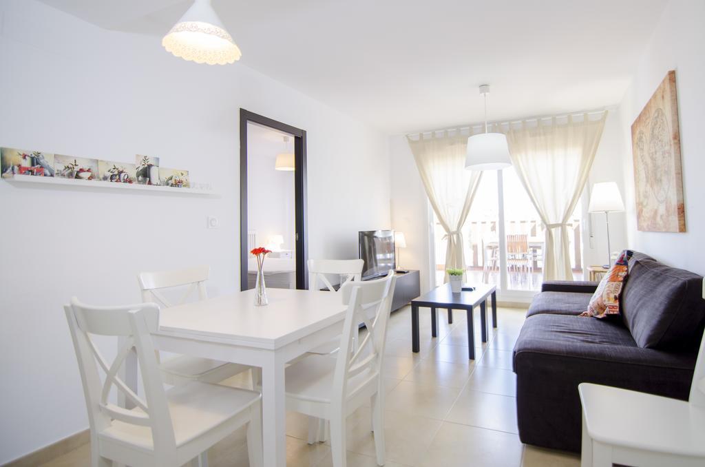 Residencial Linnea Sol By Mar Holidays 奥里韦拉 外观 照片
