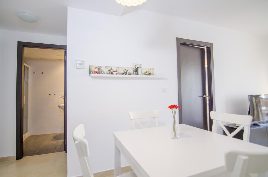Residencial Linnea Sol By Mar Holidays 奥里韦拉 外观 照片