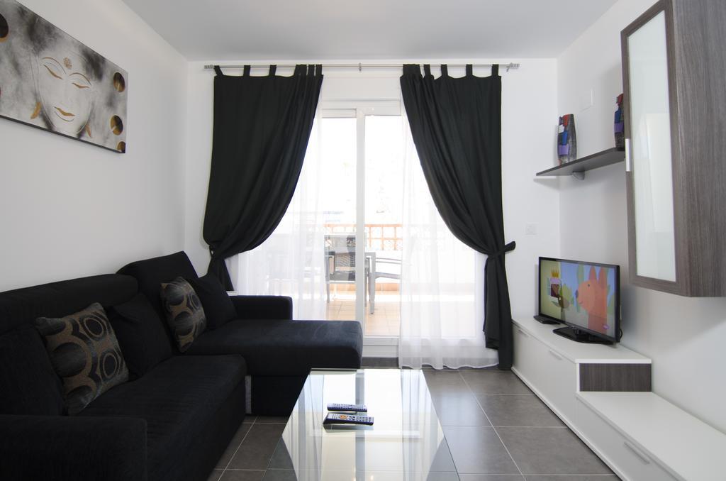 Residencial Linnea Sol By Mar Holidays 奥里韦拉 外观 照片