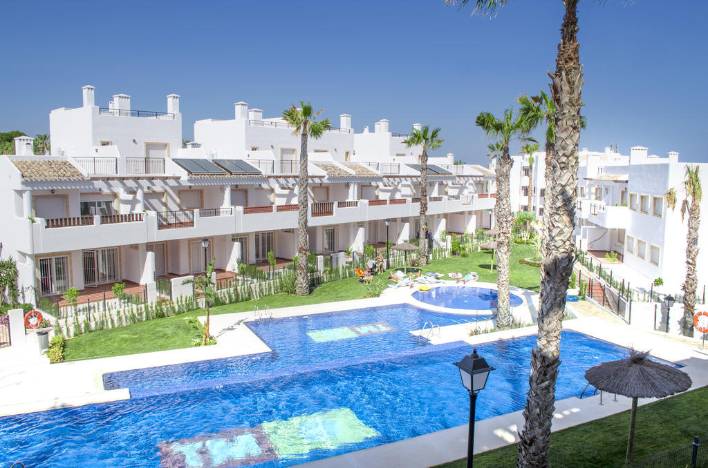Residencial Linnea Sol By Mar Holidays 奥里韦拉 客房 照片